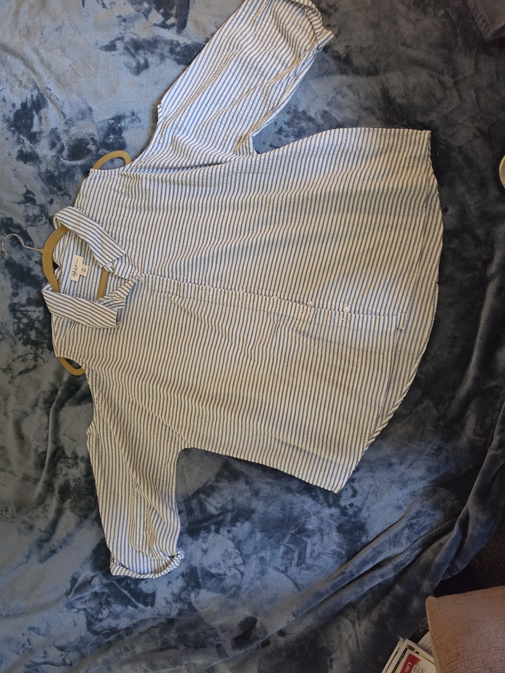Style & Co. White and Navy Striped Button-Down Shirt